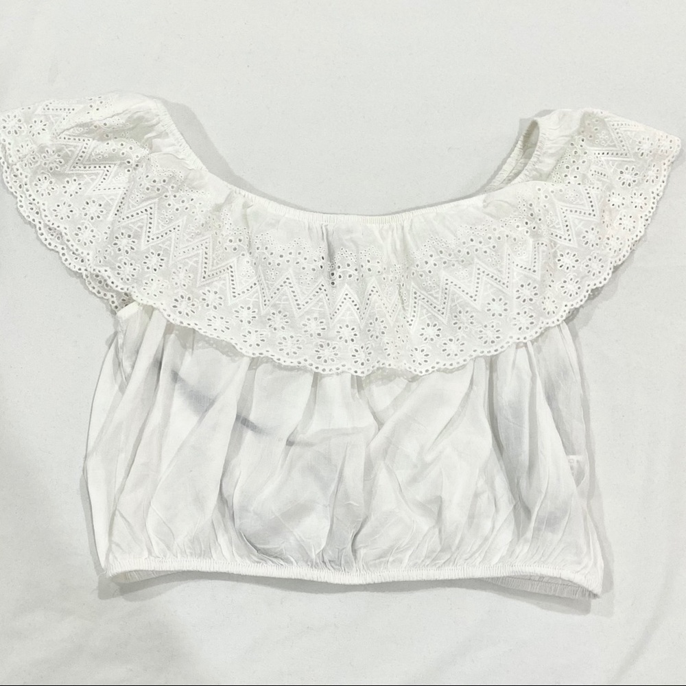 Forever 21 White Off the Shoulder crop top